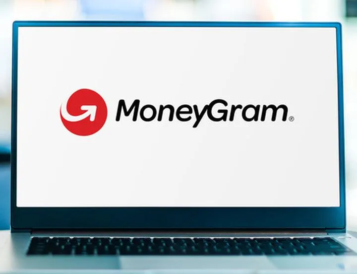 Jak skutecznie odebrać pieniądze z MoneyGram? Poradnik krok po kroku