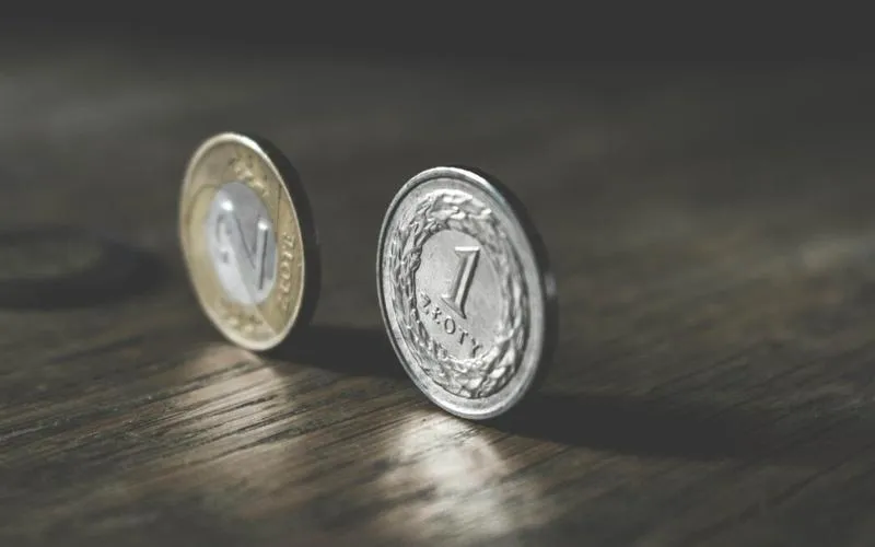 Kto dziedziczy pieniądze z subkonta? Przewodnik po zasadach i przepisach