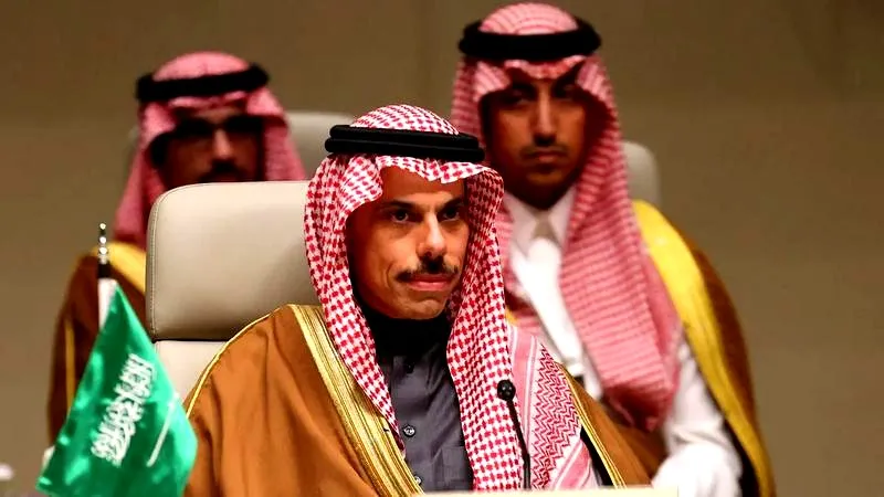 Zarobki piłkarzy w Arabii Saudyjskiej: Co sprawia, że tak przyciągają najlepszych zawodników?