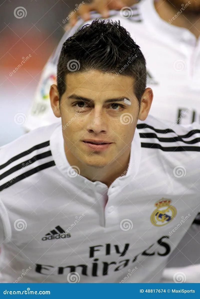 Zarobki Jamesa Rodrigueza