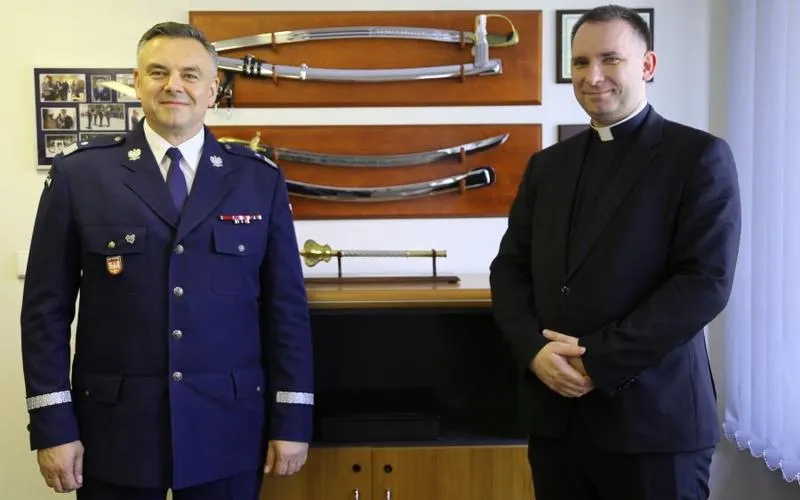 Zarobki kapelanów w Polsce