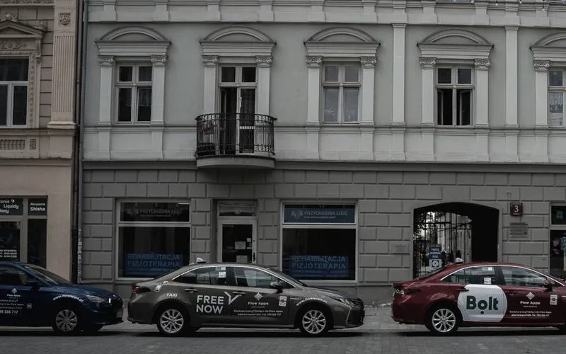 Zarobki kierowców taxi